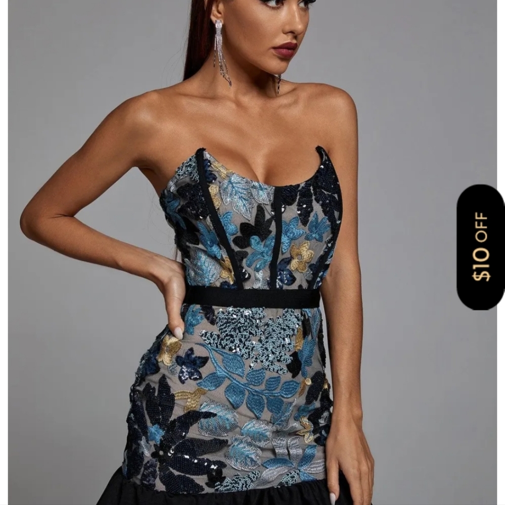 Bella Barnett Dress